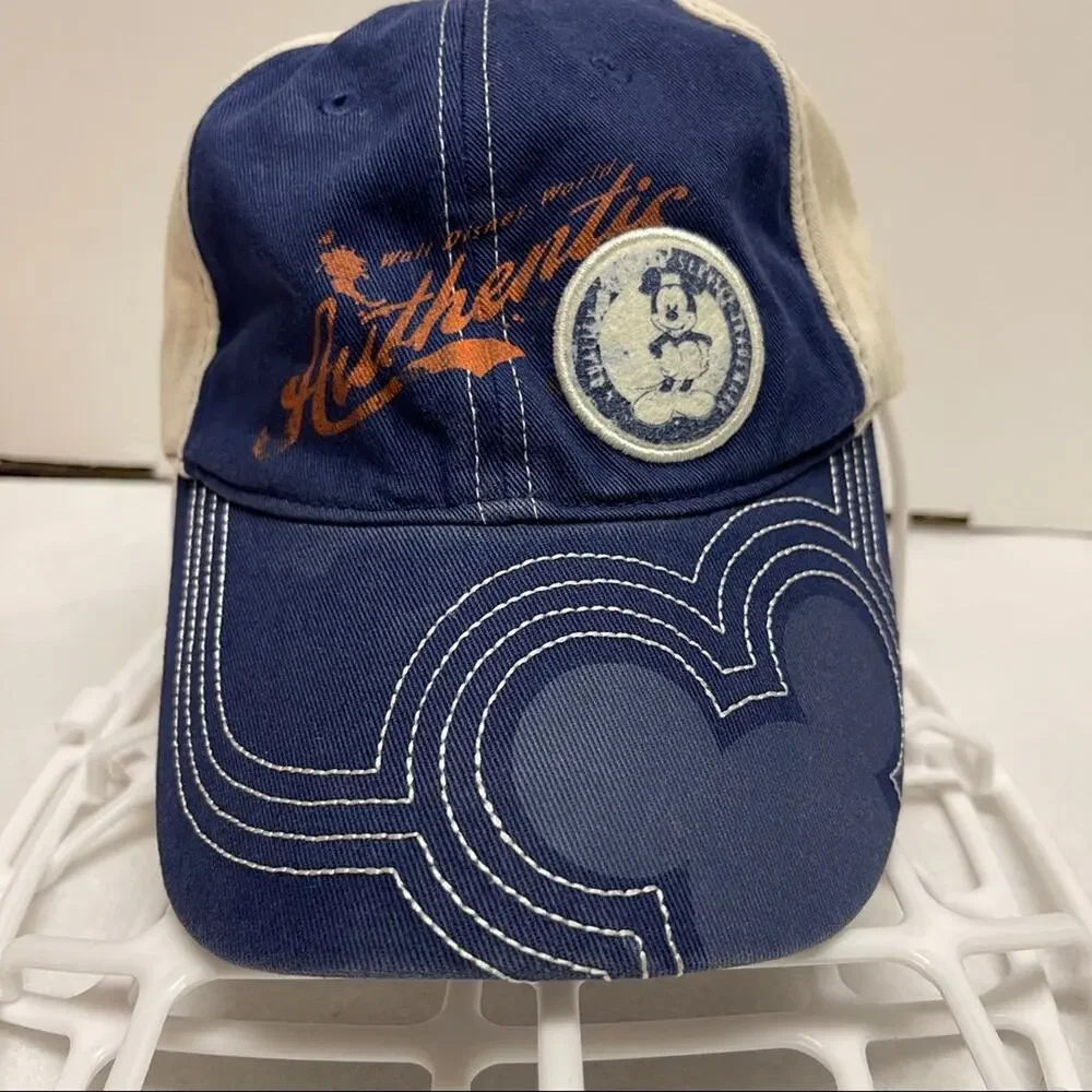 Walt Disney Mickey Mouse adjustable baseball cap Hat